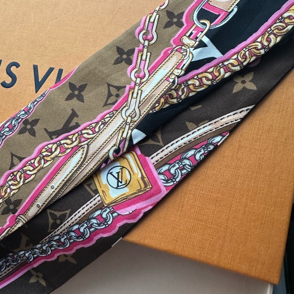 Louis Vuitton BB Bandeau Ultimate MNG noir - Picture 3 of 6